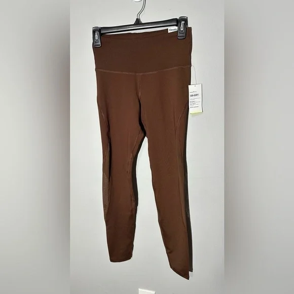 Old Navy High-Waisted Elevate Mesh-Trim Compression Size Large - Picture 7 of 14